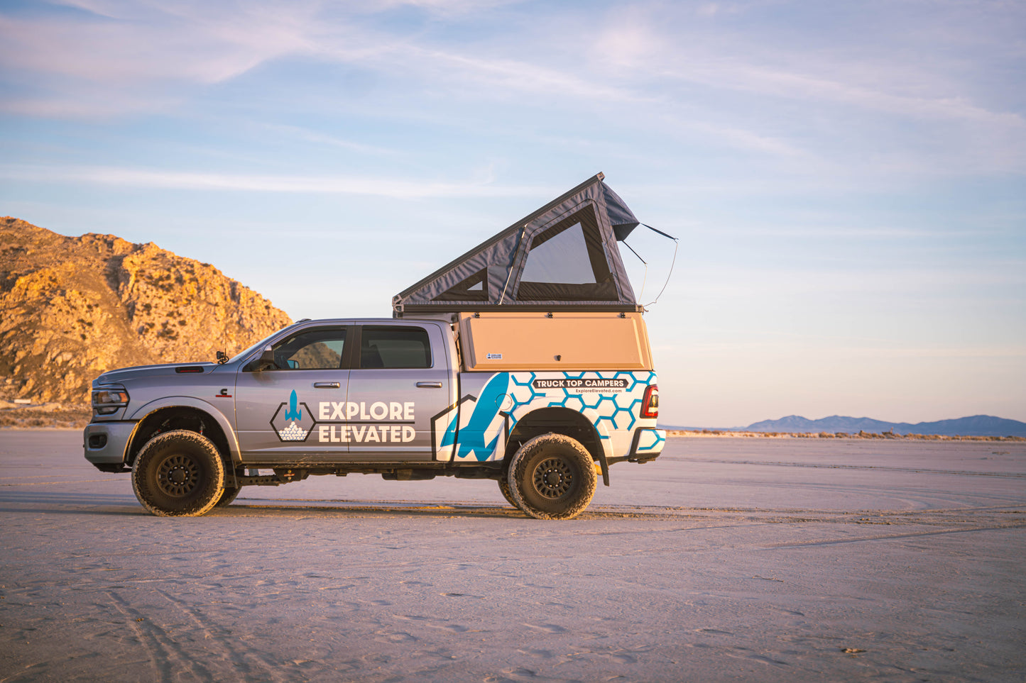 Gemini Electric Locking Truck Camper
