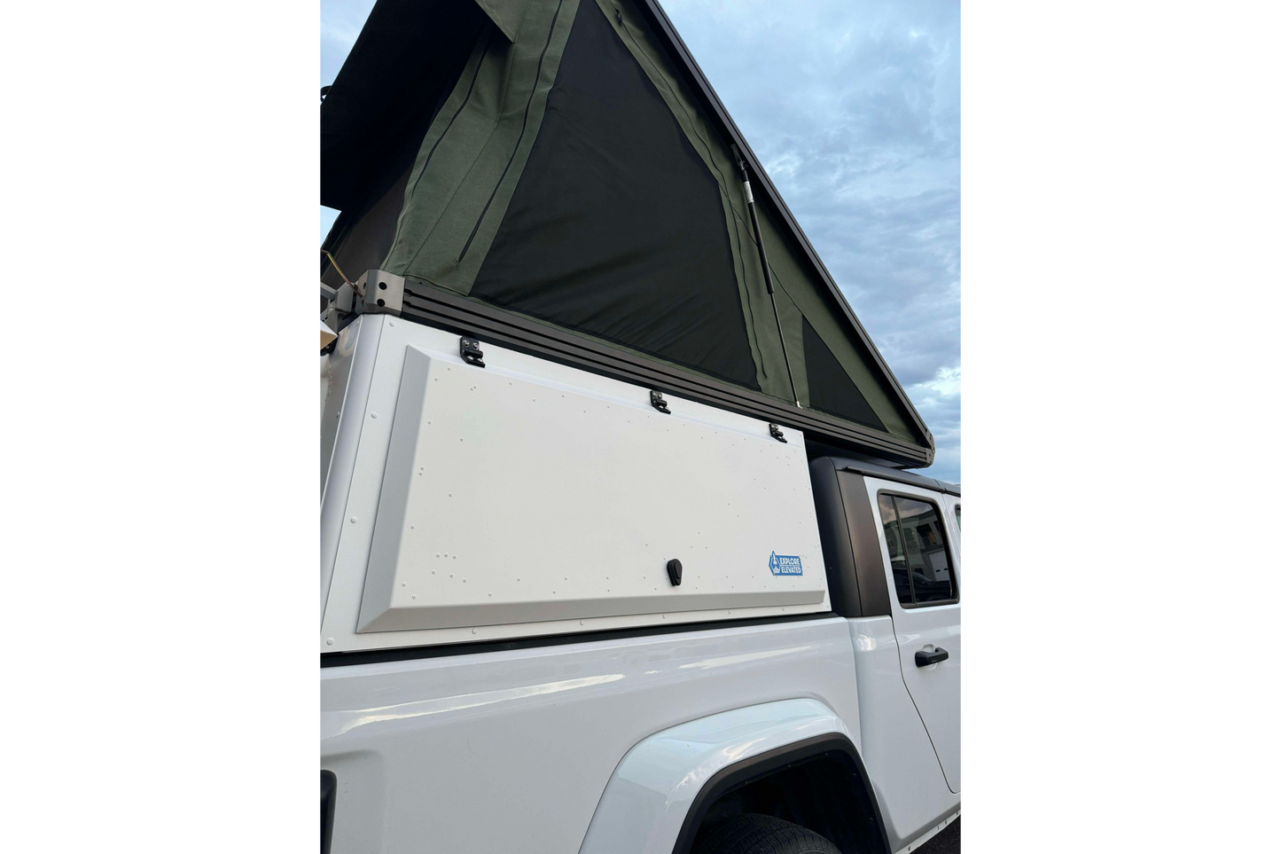Electric Locking Truck Top Camper